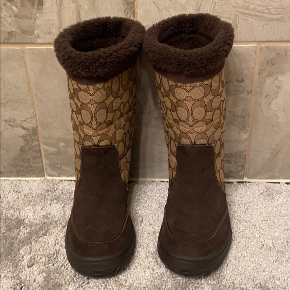 Coach Logo with suede boots